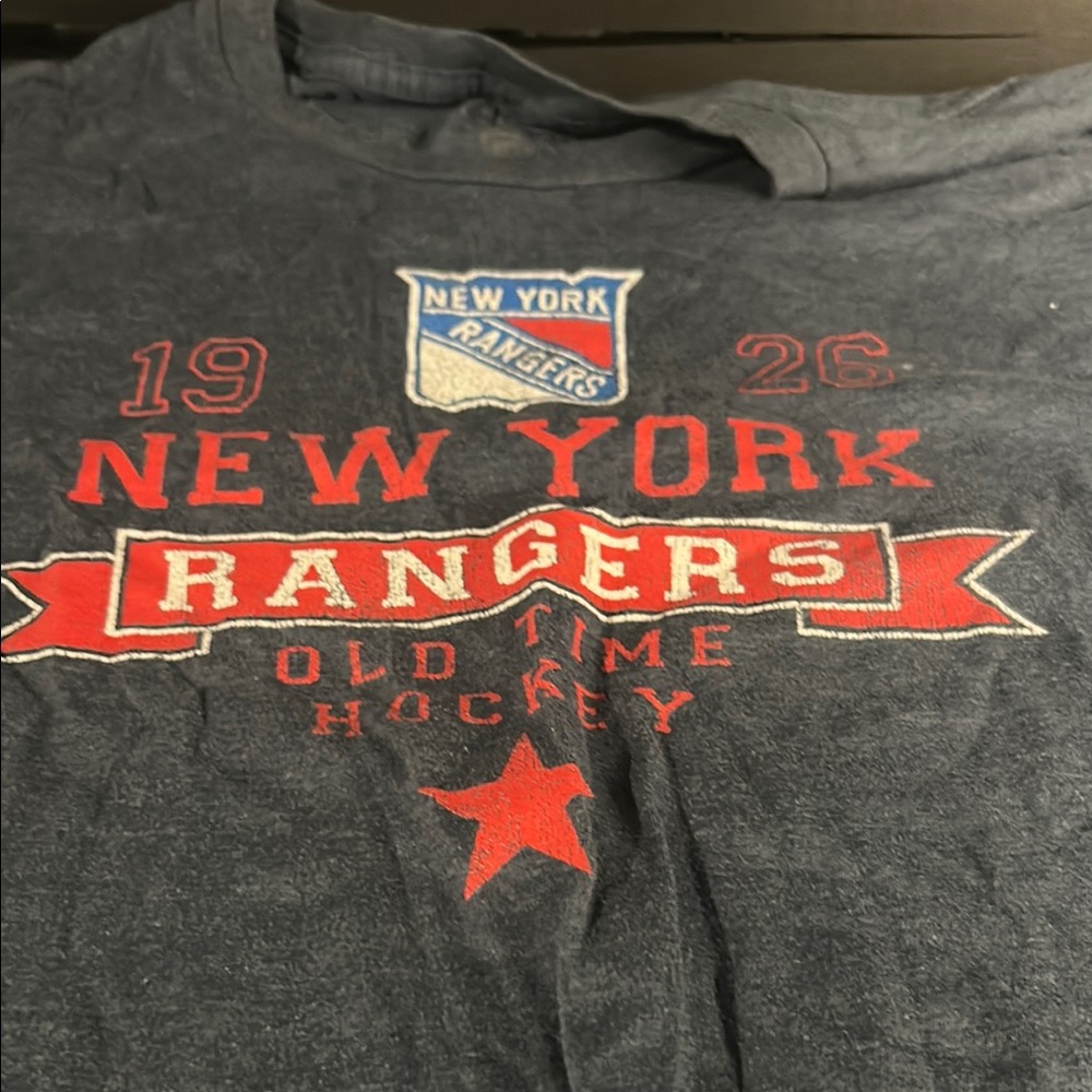 New York Rangers Graphic T-Shirt